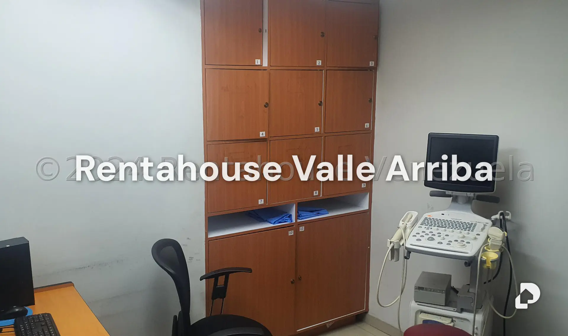 Local comercial en Parroquia Catedral, Caracas – 29