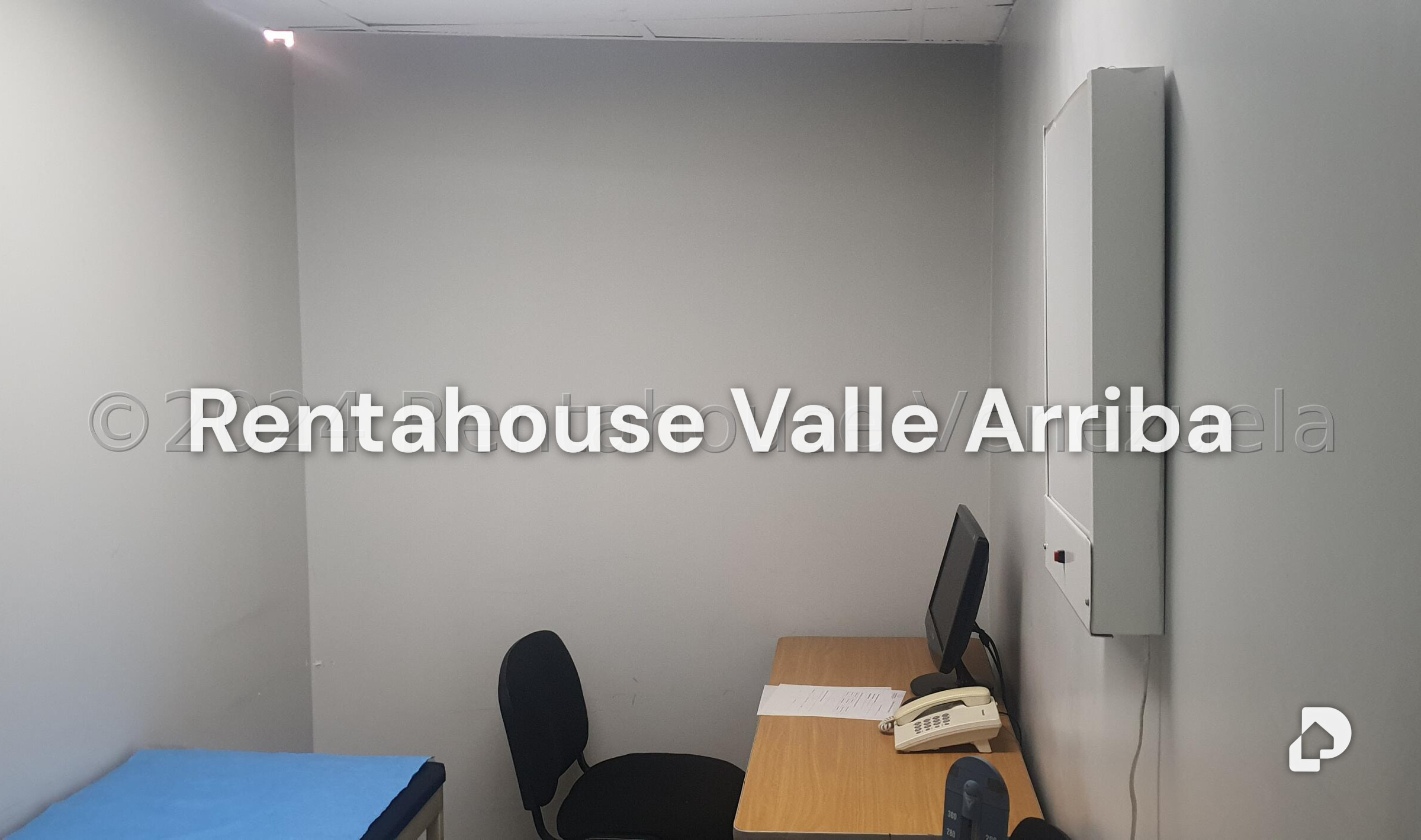 Local comercial en Parroquia Catedral, Caracas – 27