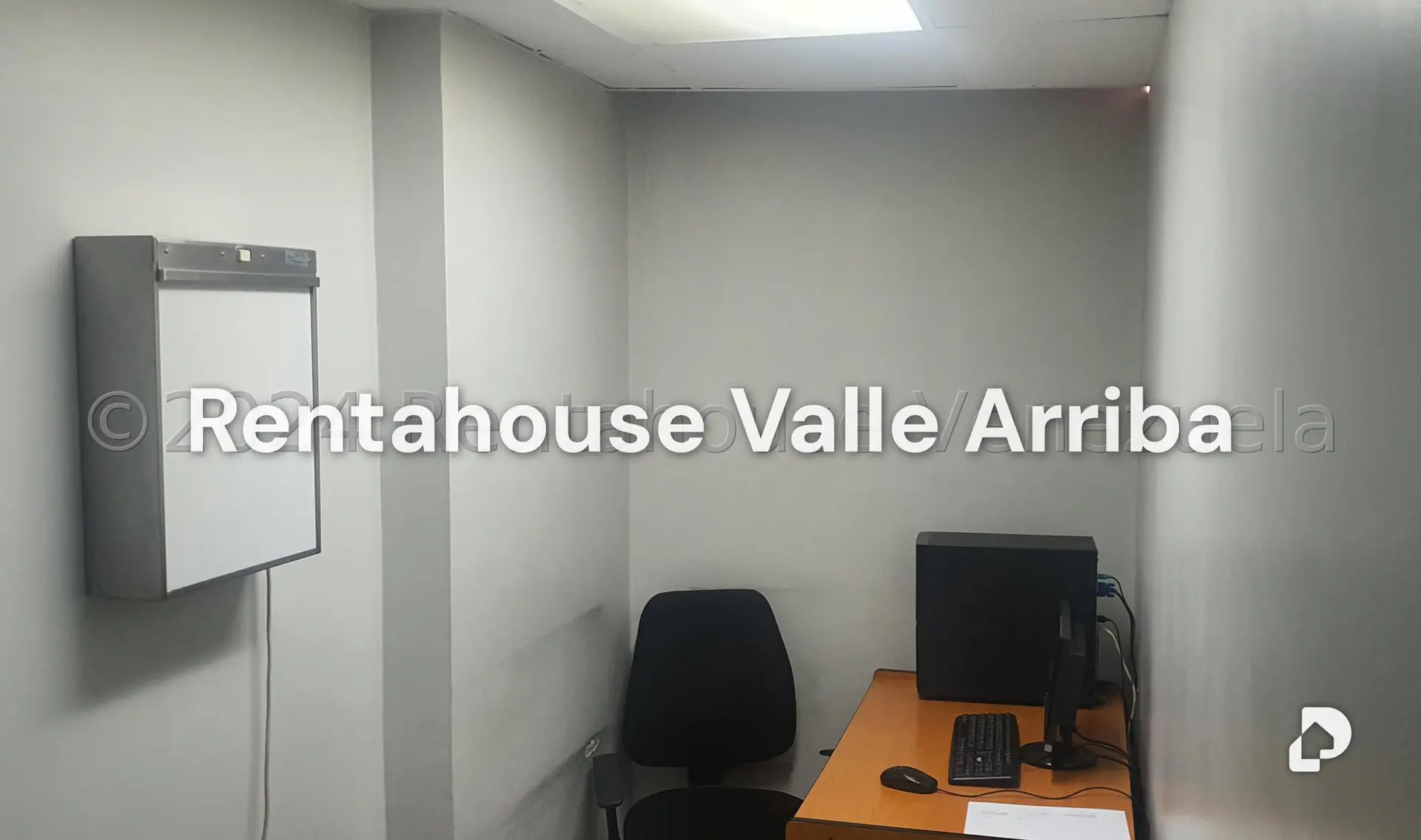 Local comercial en Parroquia Catedral, Caracas – 25