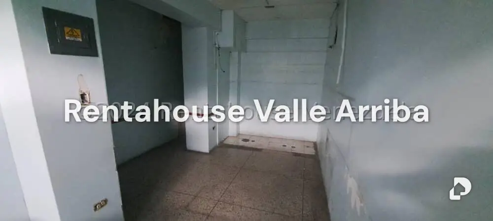 Local comercial en Catia, Caracas – 13
