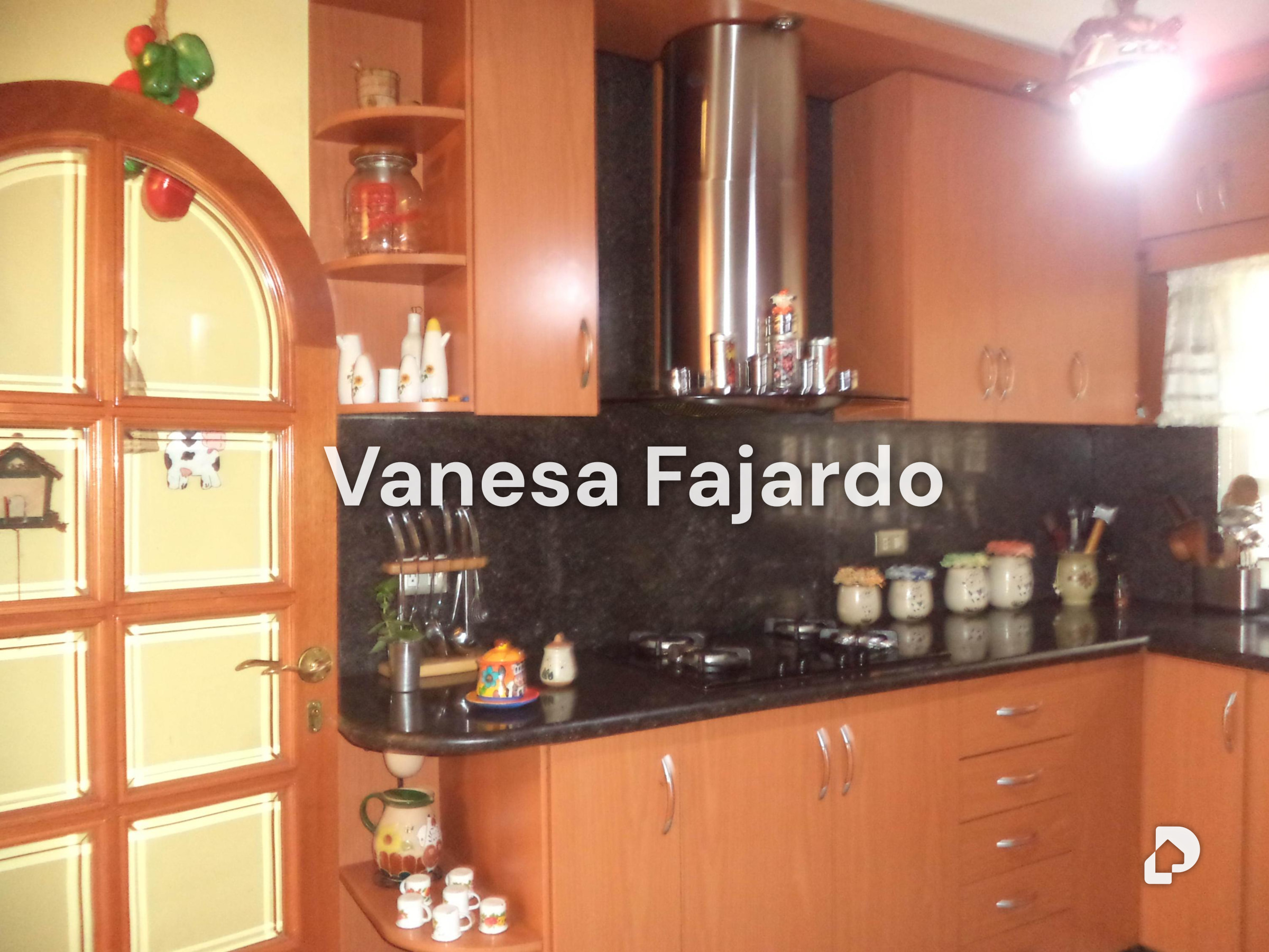 Casa en La Rosaleda, San Antonio de Los Altos – 11