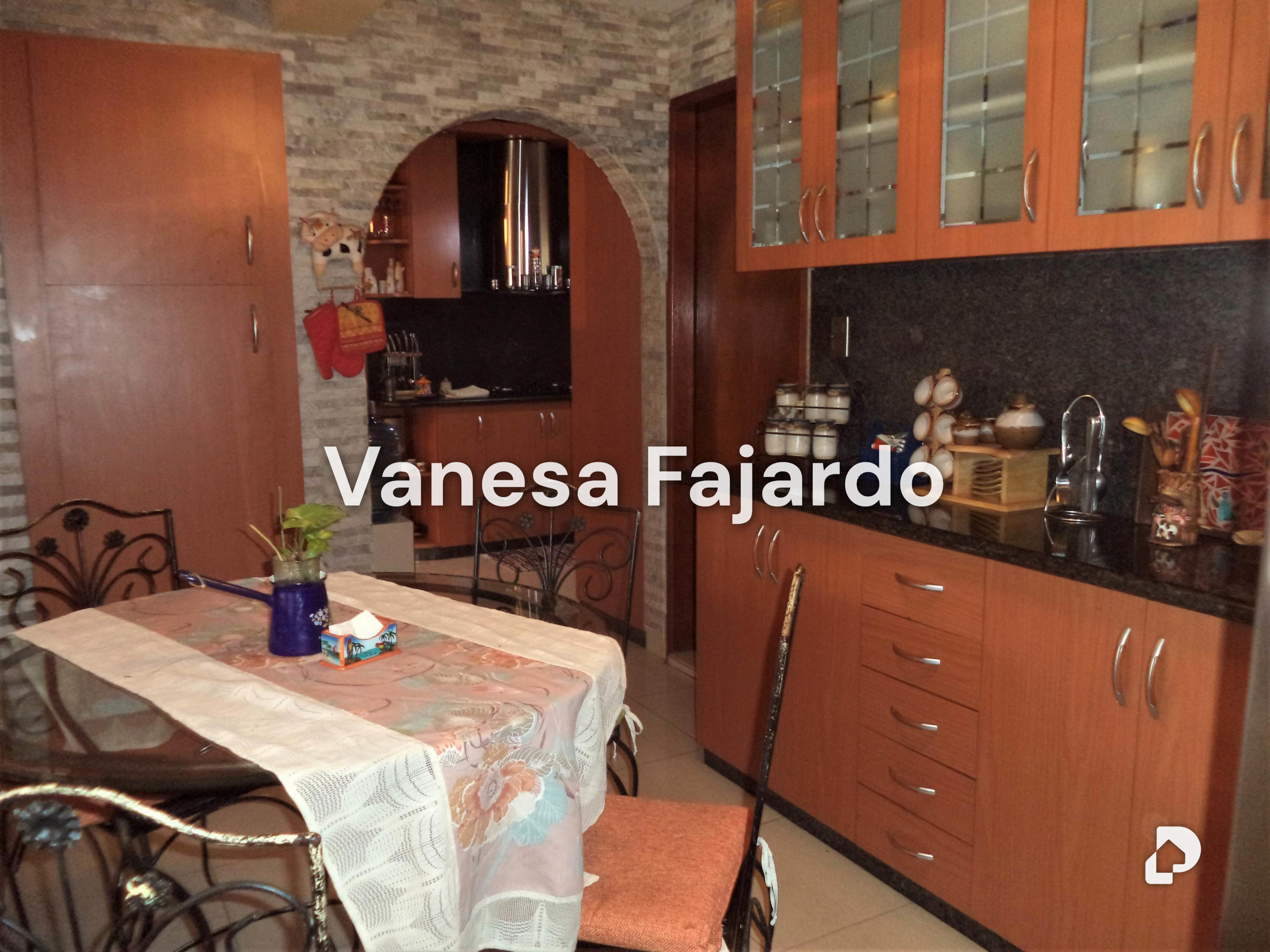 Casa en La Rosaleda, San Antonio de Los Altos – 13