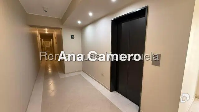 Apartamento en El Rosal, Caracas – 2