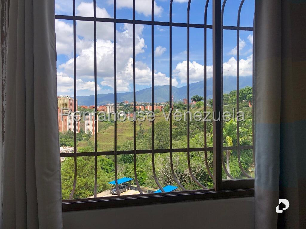 Apartamento en La Bonita, Caracas – 25