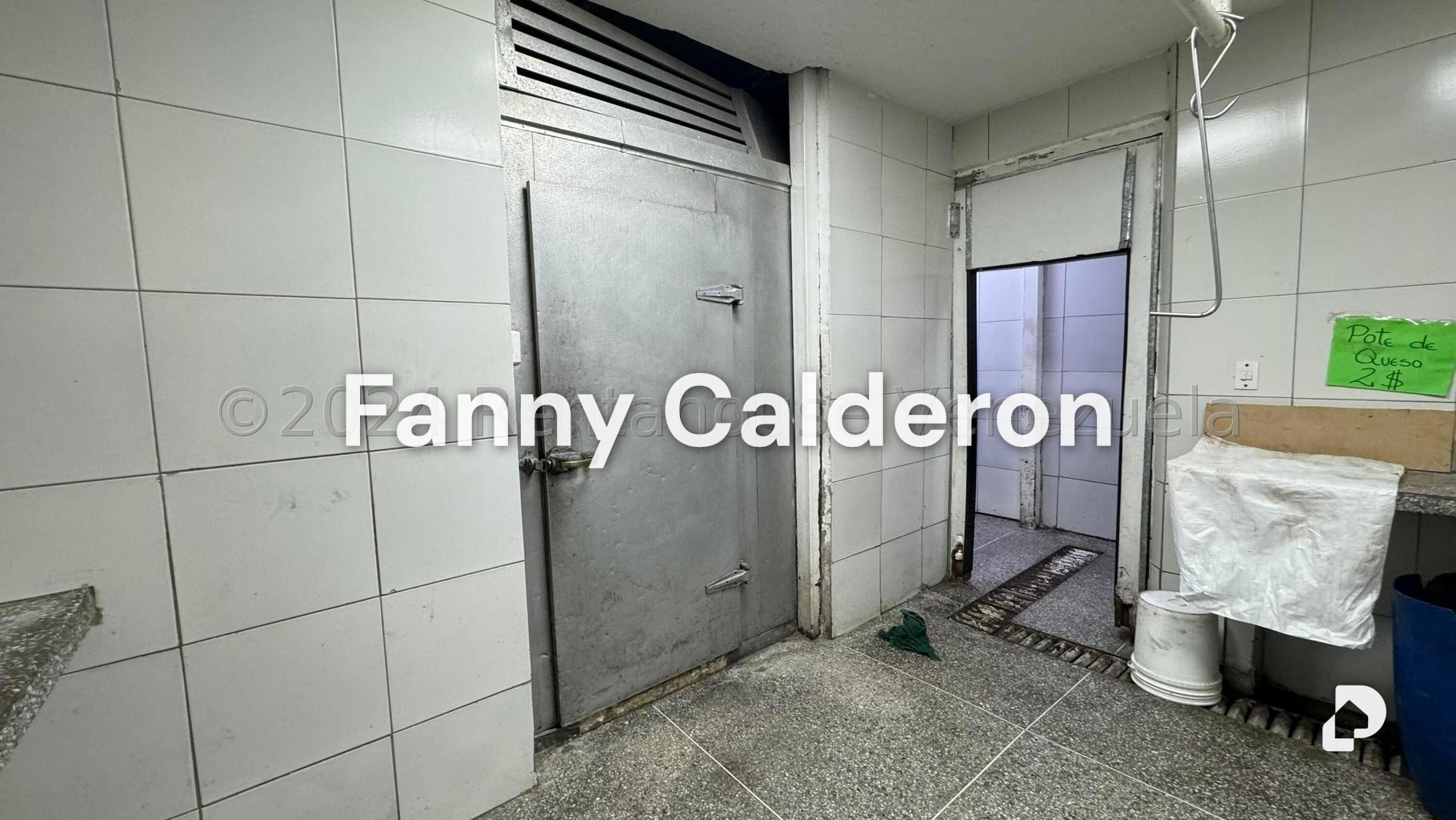 Local comercial en Catia, Caracas – 19