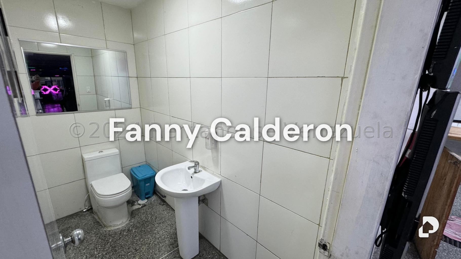 Local comercial en Catia, Caracas – 28