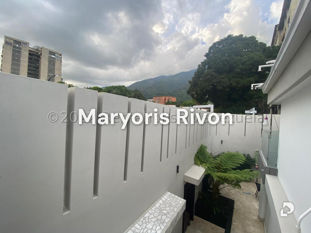 Casa en Santa Eduvigis, Caracas – 26