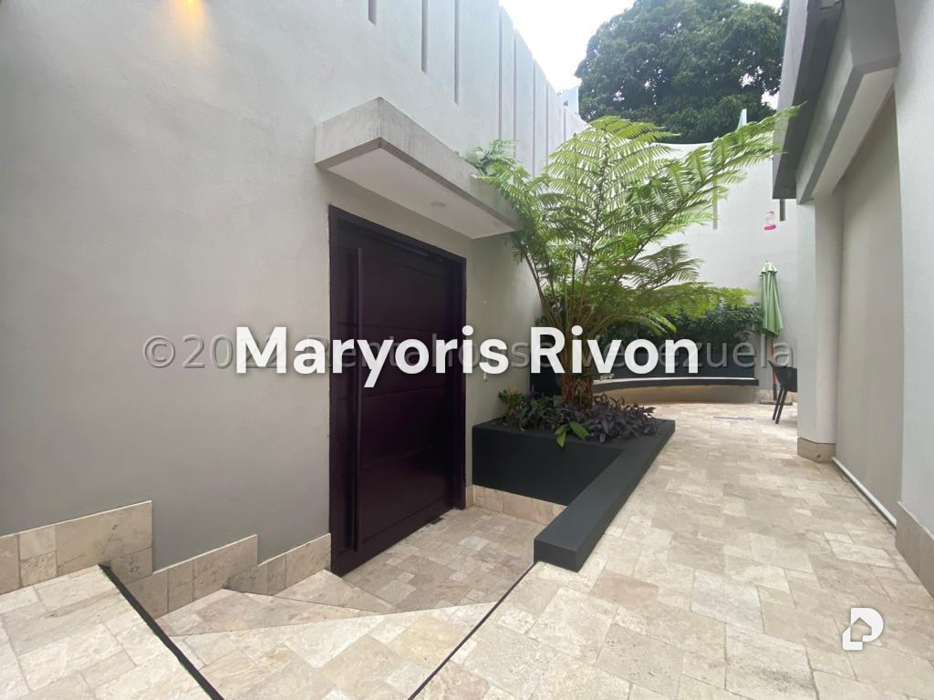 Casa en Santa Eduvigis, Caracas – 2