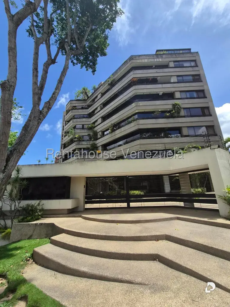Apartamento en Colinas de Valle Arriba, Caracas – 1