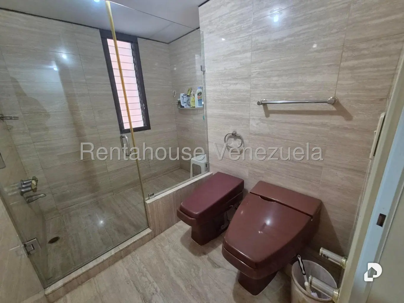 Apartamento en Colinas de Valle Arriba, Caracas – 15