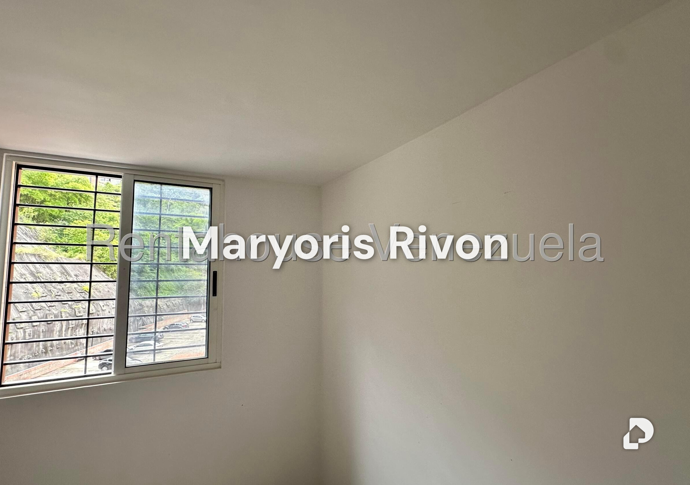 Apartamento en Colinas de La Tahona, Caracas – 11