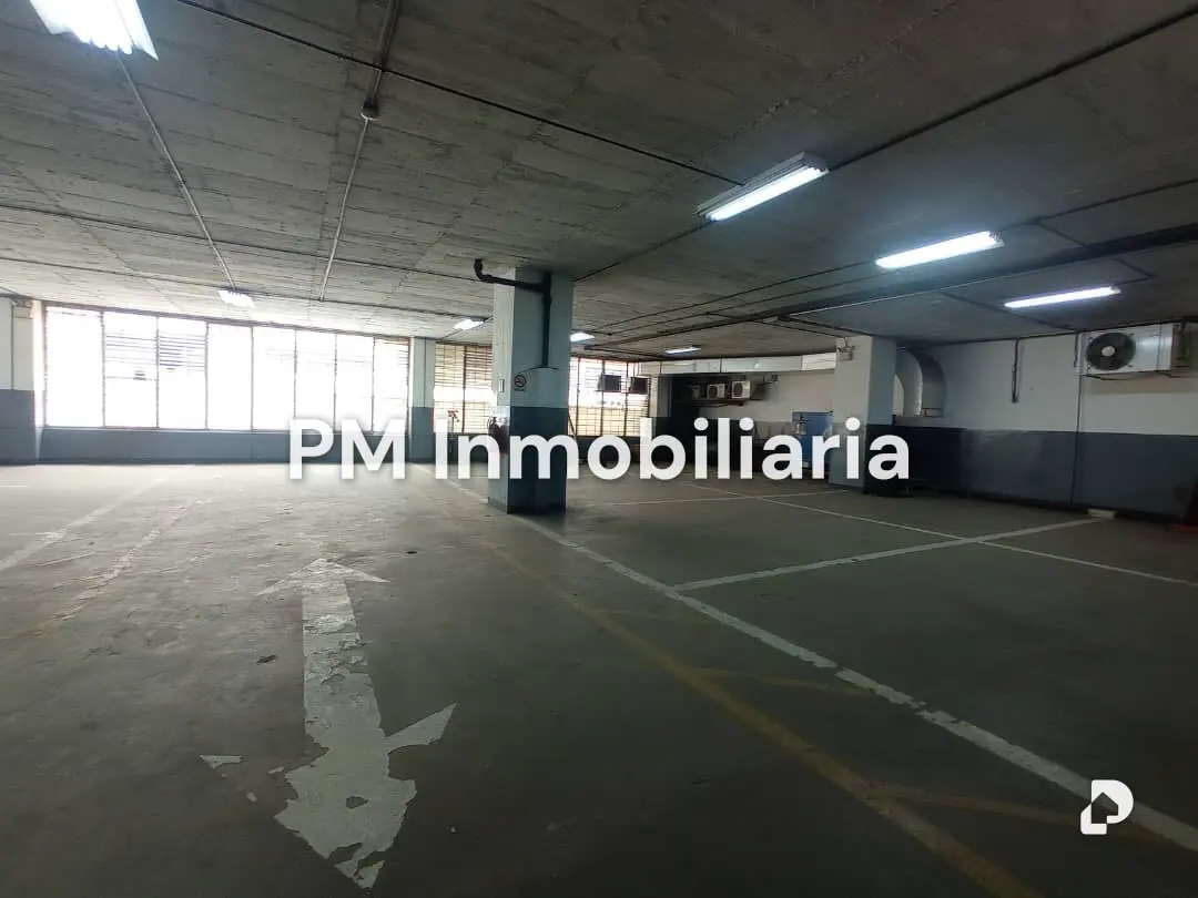 Local comercial en Boleíta, Caracas – 11