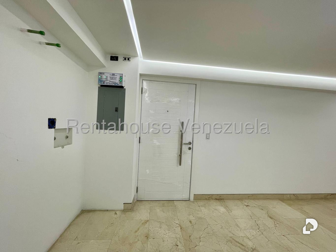 Apartamento en El Rosal, Caracas – 10