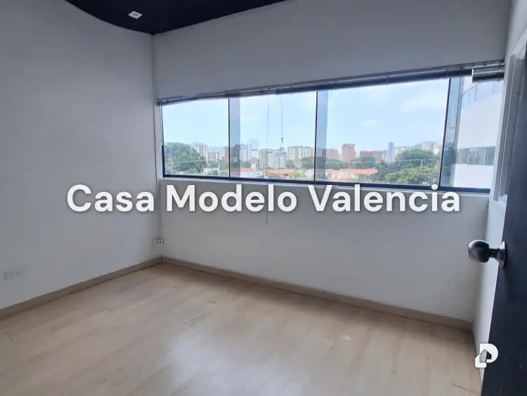 Office in Parroquia Urbana San José, Valencia – 8
