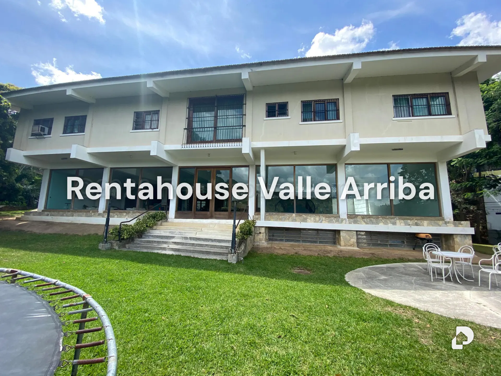 Casa en Valle Arriba, Caracas – 15