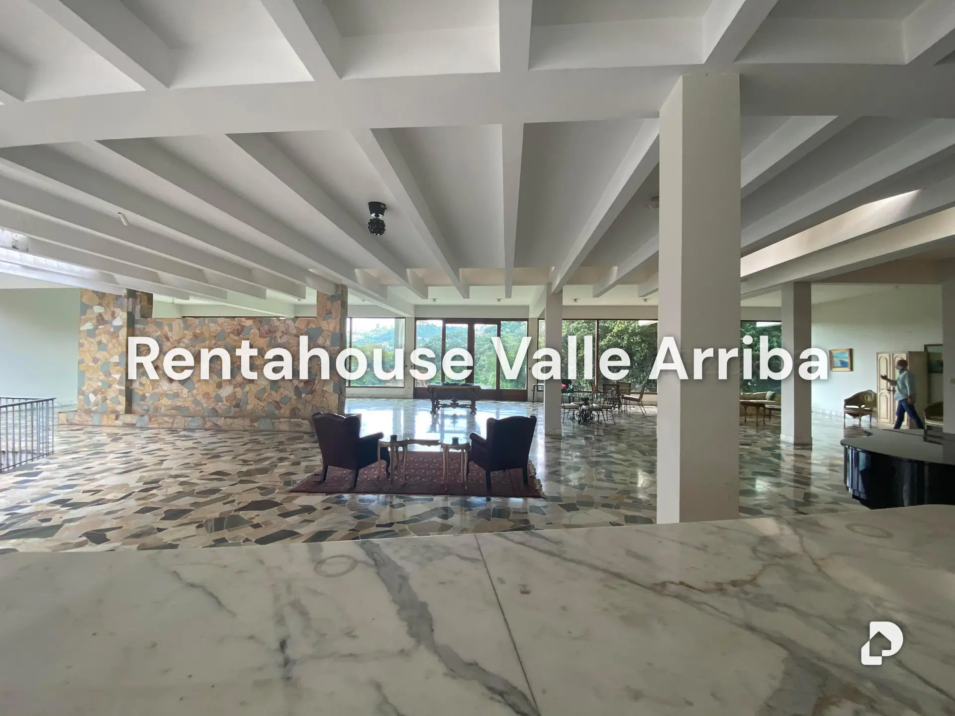 Casa en Valle Arriba, Caracas – 26