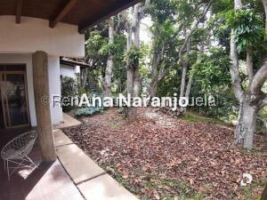 House in Prados del Este, Caracas – 15