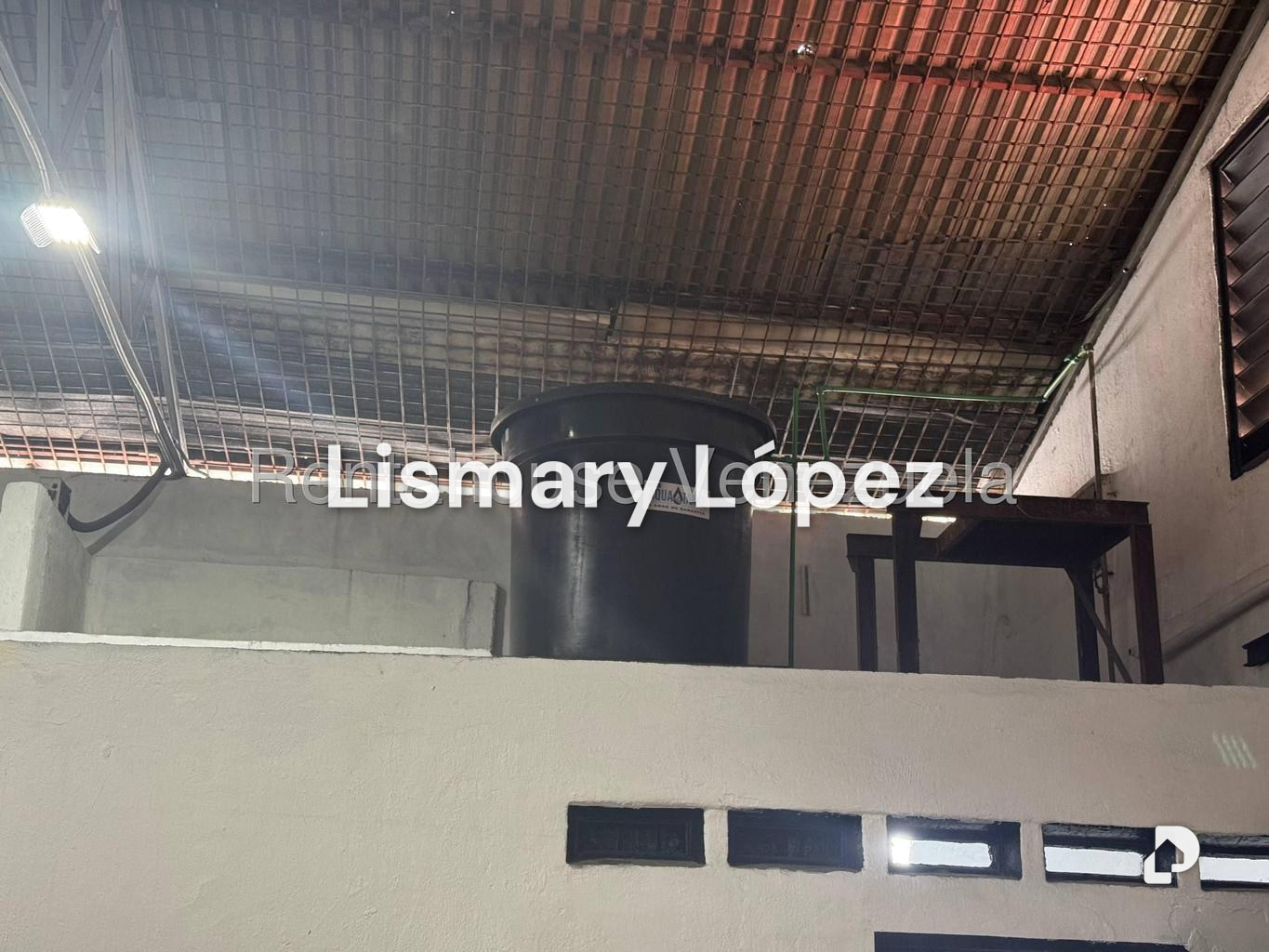 Warehouse in Catia, Caracas – 13