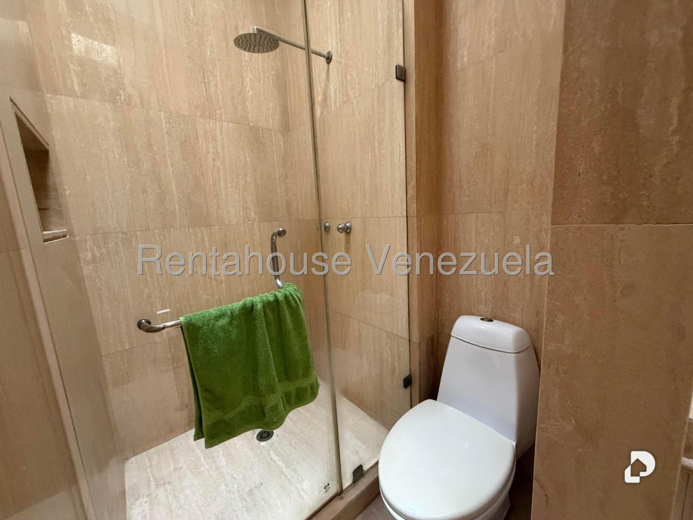 Casa en Villa Nueva Hatillo, Caracas – 17