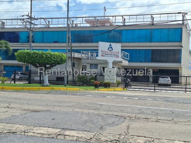 Local comercial en Valencia - 1