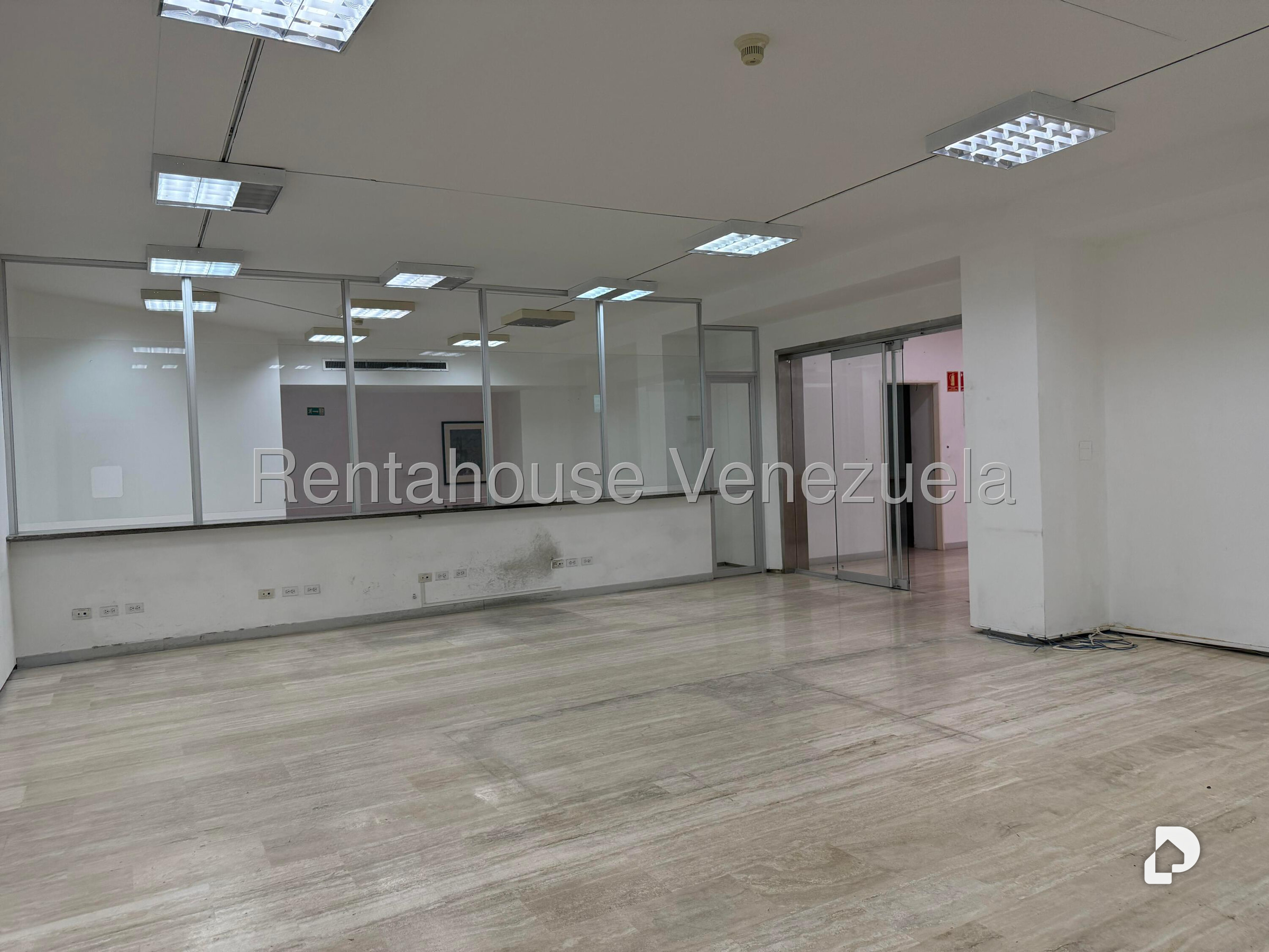 Casa en Altamira, Caracas – 10