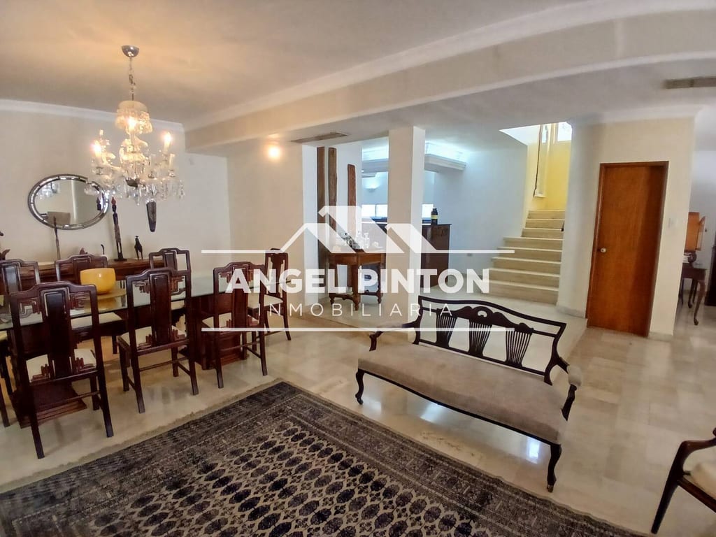 Commercial space in La Lago, Maracaibo - 1