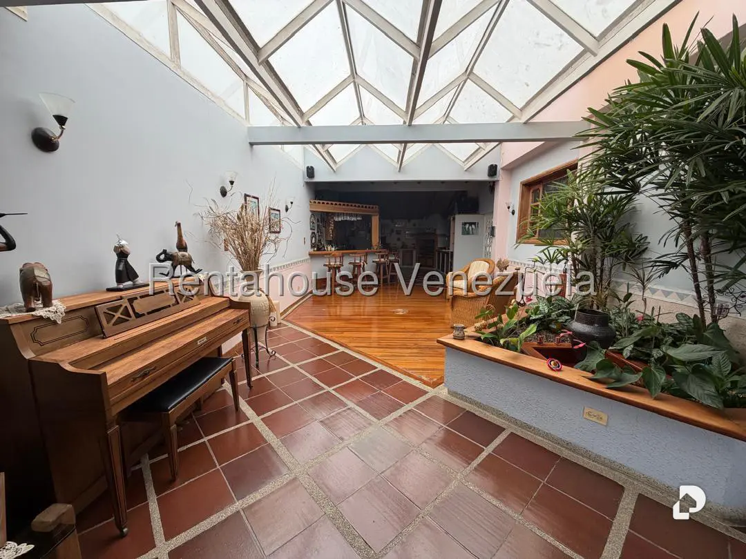 Casa en Los Samanes, Caracas – 21