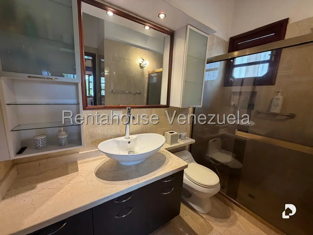 Casa en Los Samanes, Caracas – 8