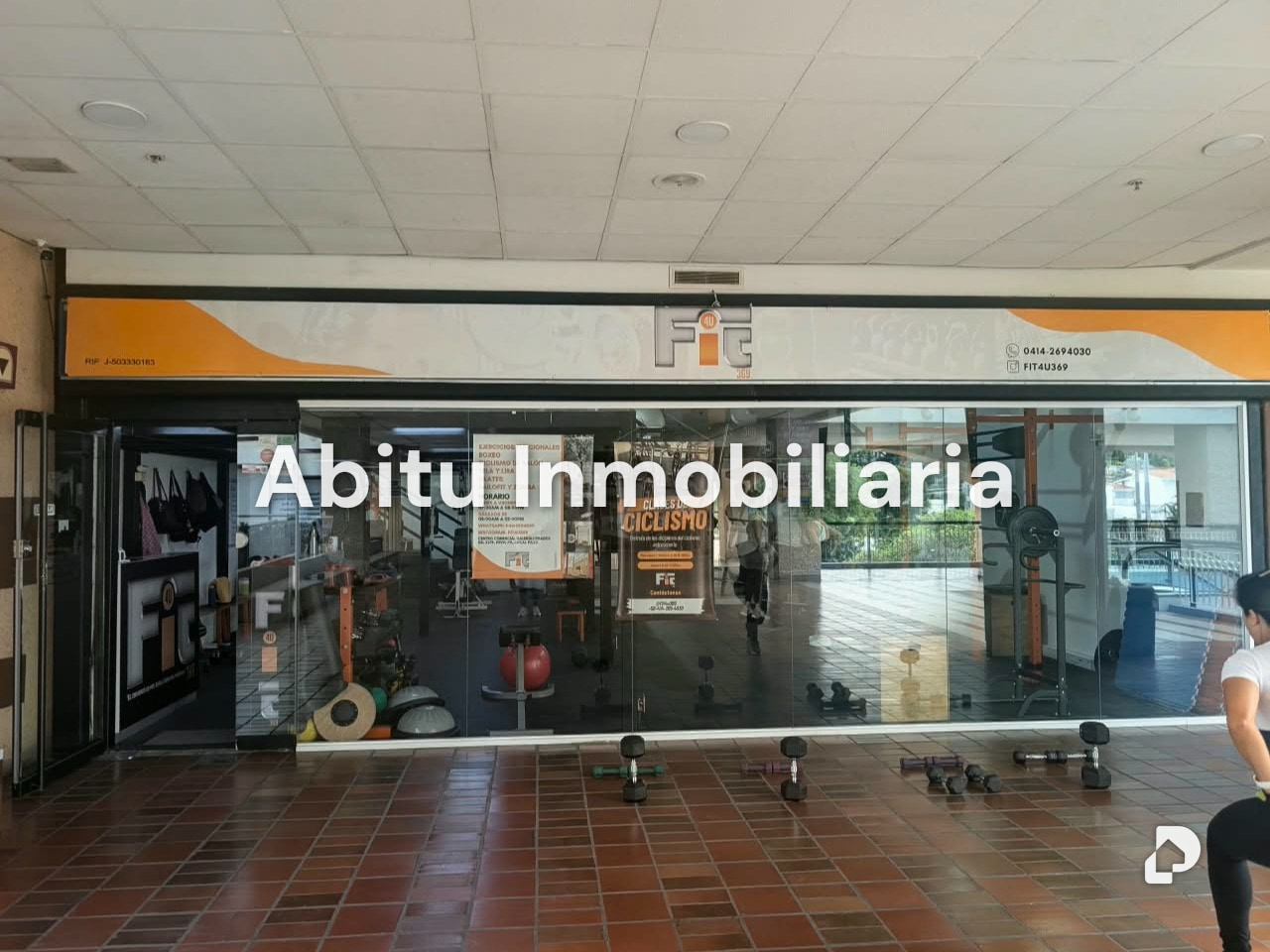 Local comercial en Prados del Este, Caracas – 1