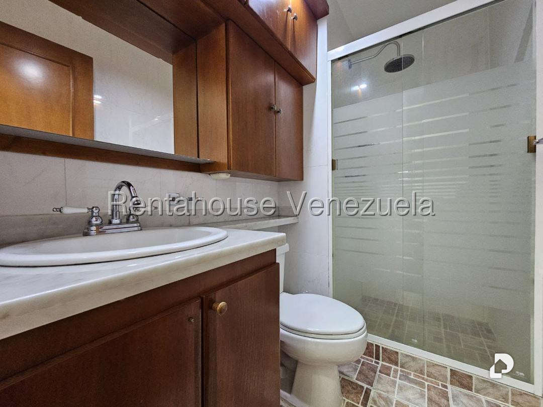 Apartamento en Colinas de La Tahona, Caracas – 12