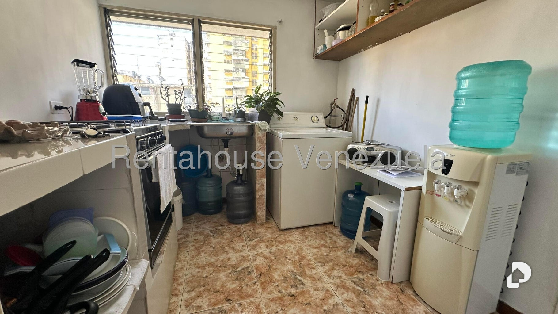 Apartamento en Parroquia Santa Rosalía, Caracas – 14