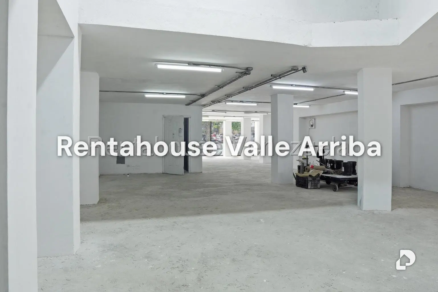 Local comercial en Chuao, Caracas – 10