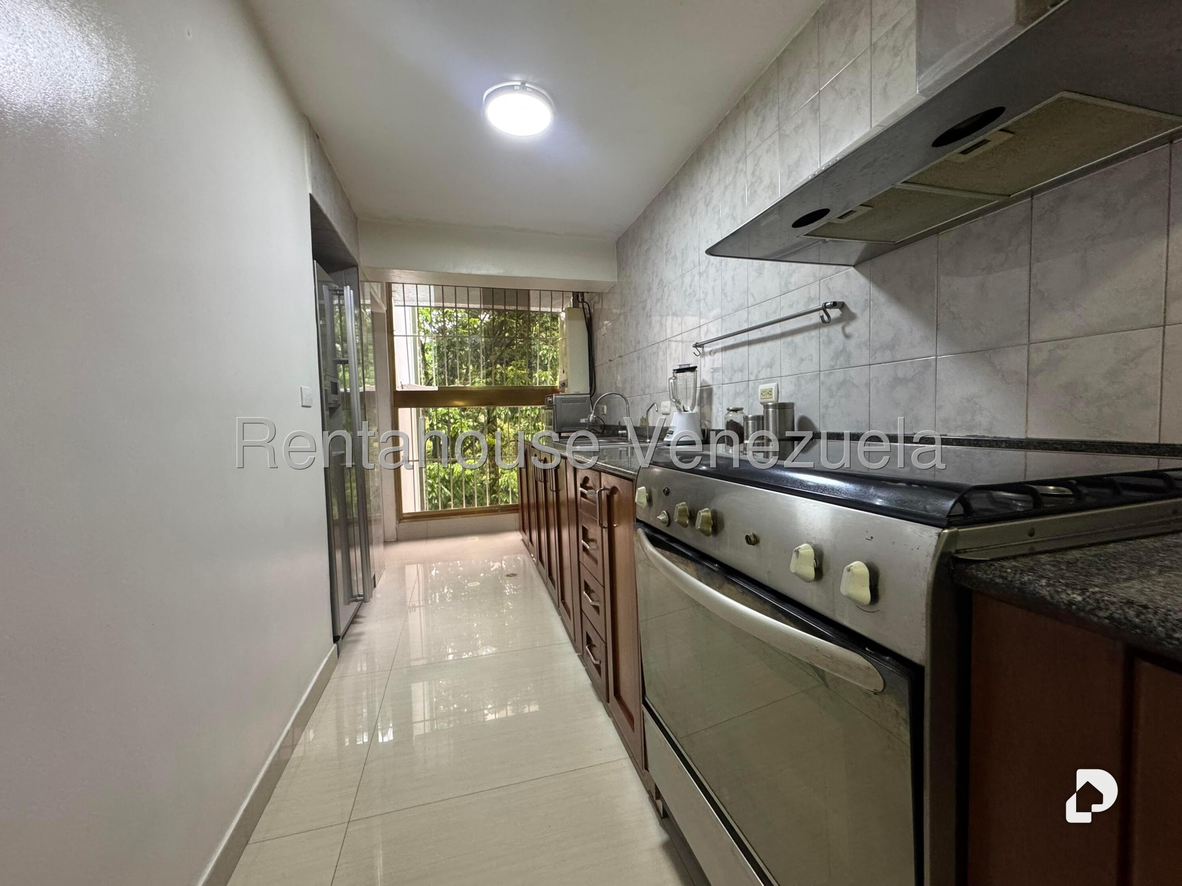 Apartamento en Santa Inés, Caracas – 14