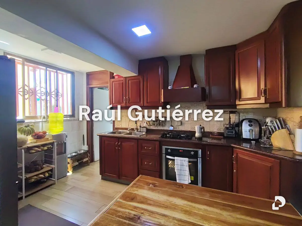 Apartamento en Urbanización Del Este, Barquisimeto – 28