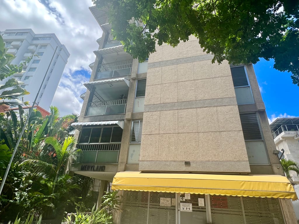 Local comercial en Altamira, Caracas - 1