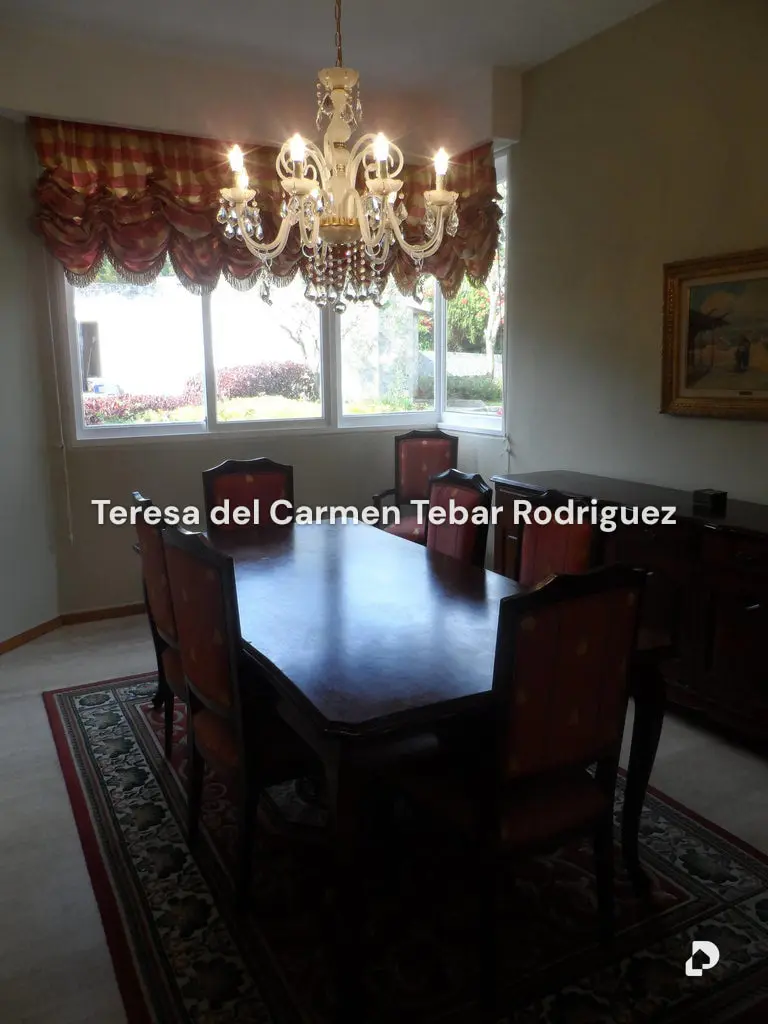 House in La Lagunita Country Club, Caracas – 32