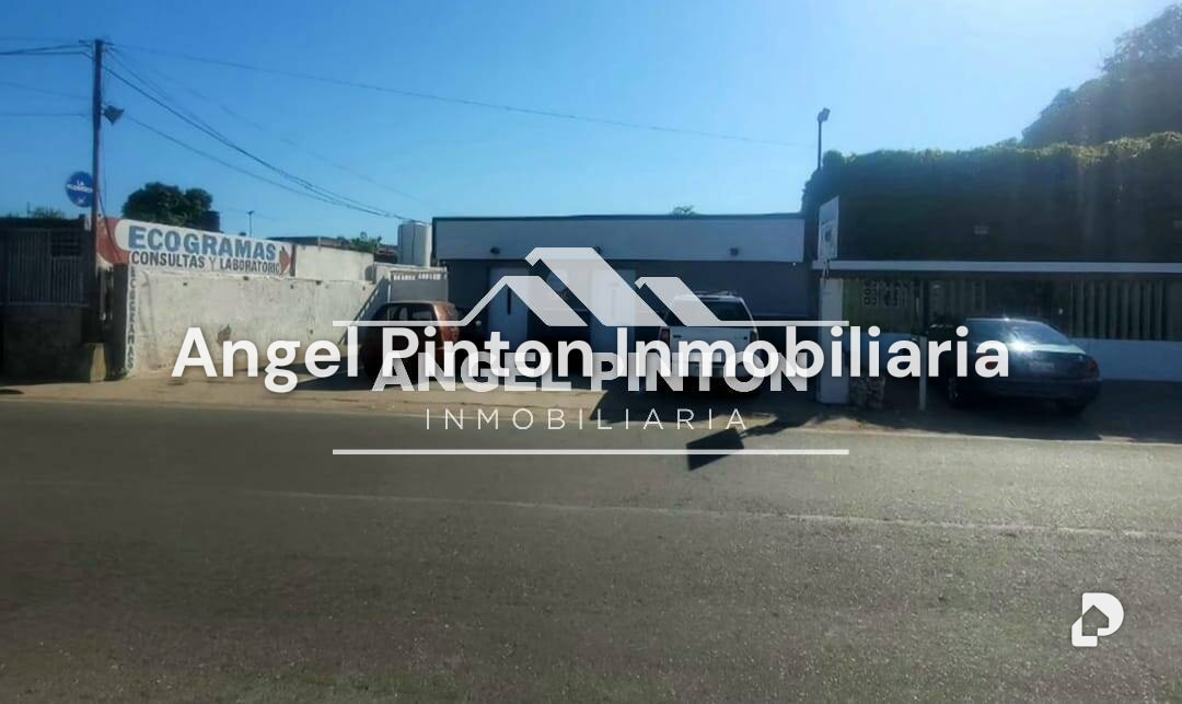 Office in La Floresta, Maracaibo – 1
