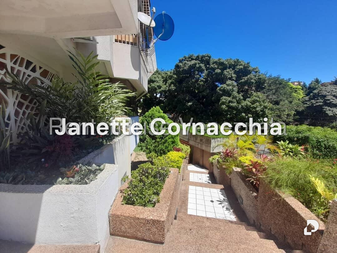 Apartamento en Alta Florida, Caracas – 28