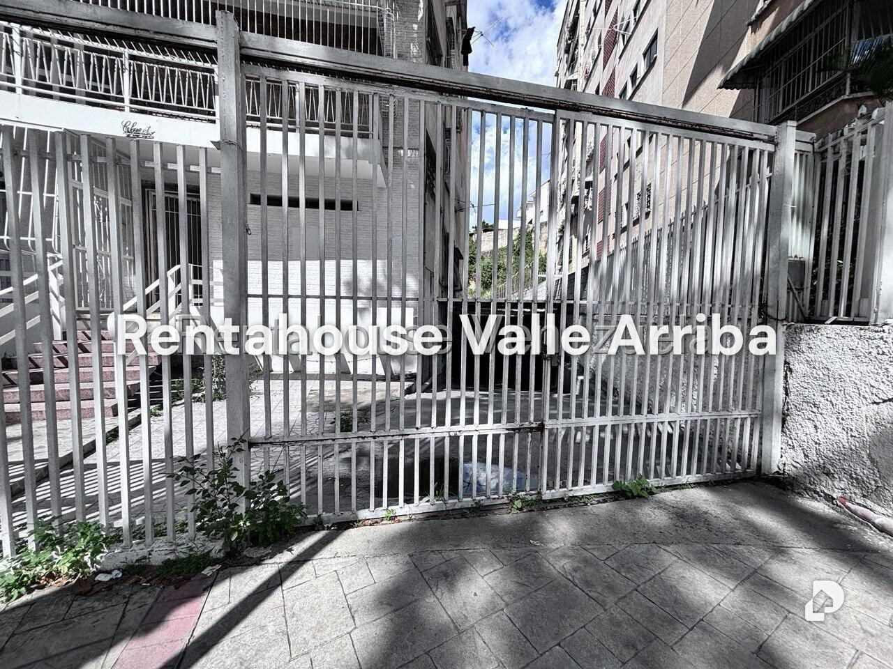 Local comercial en Colinas de Bello Monte, Caracas – 13