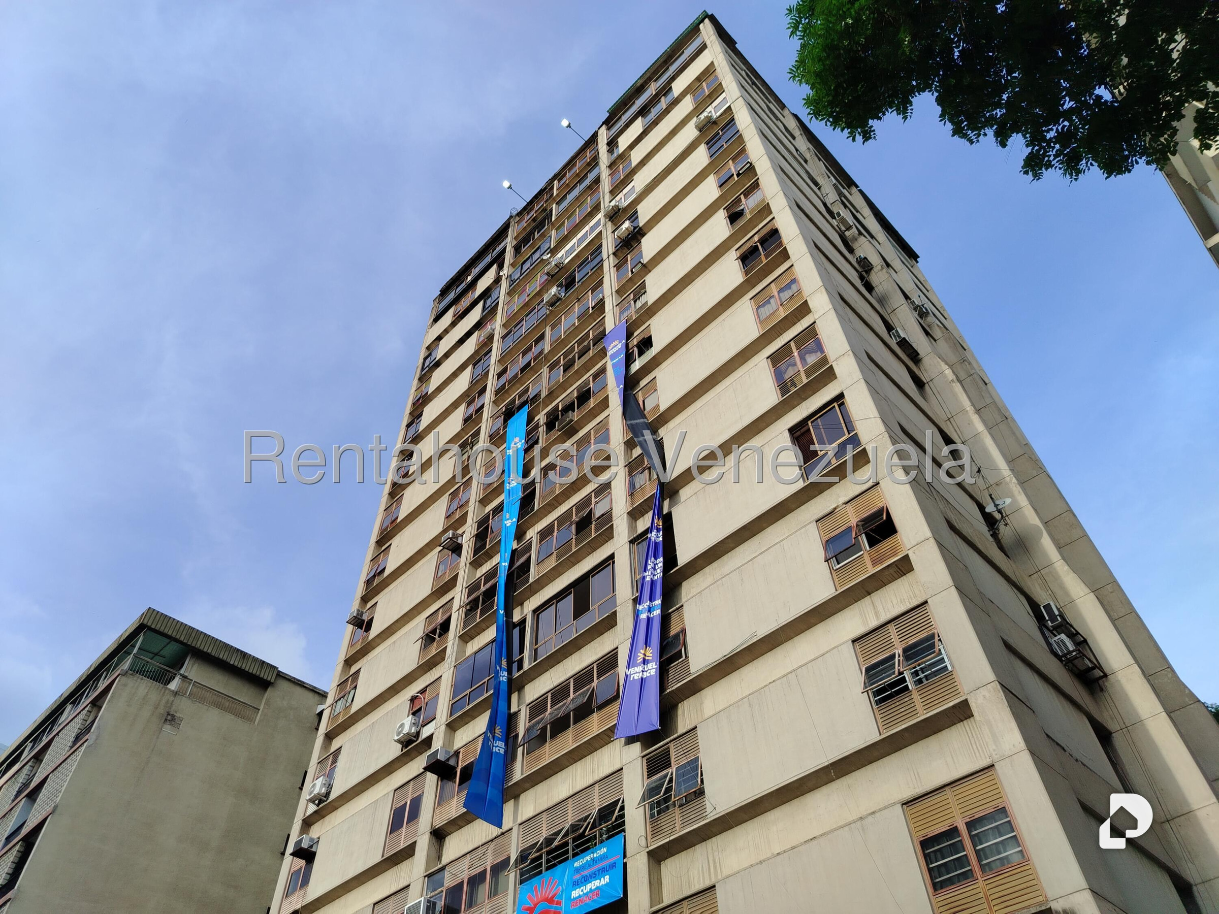 Local comercial en Altamira, Caracas – 17