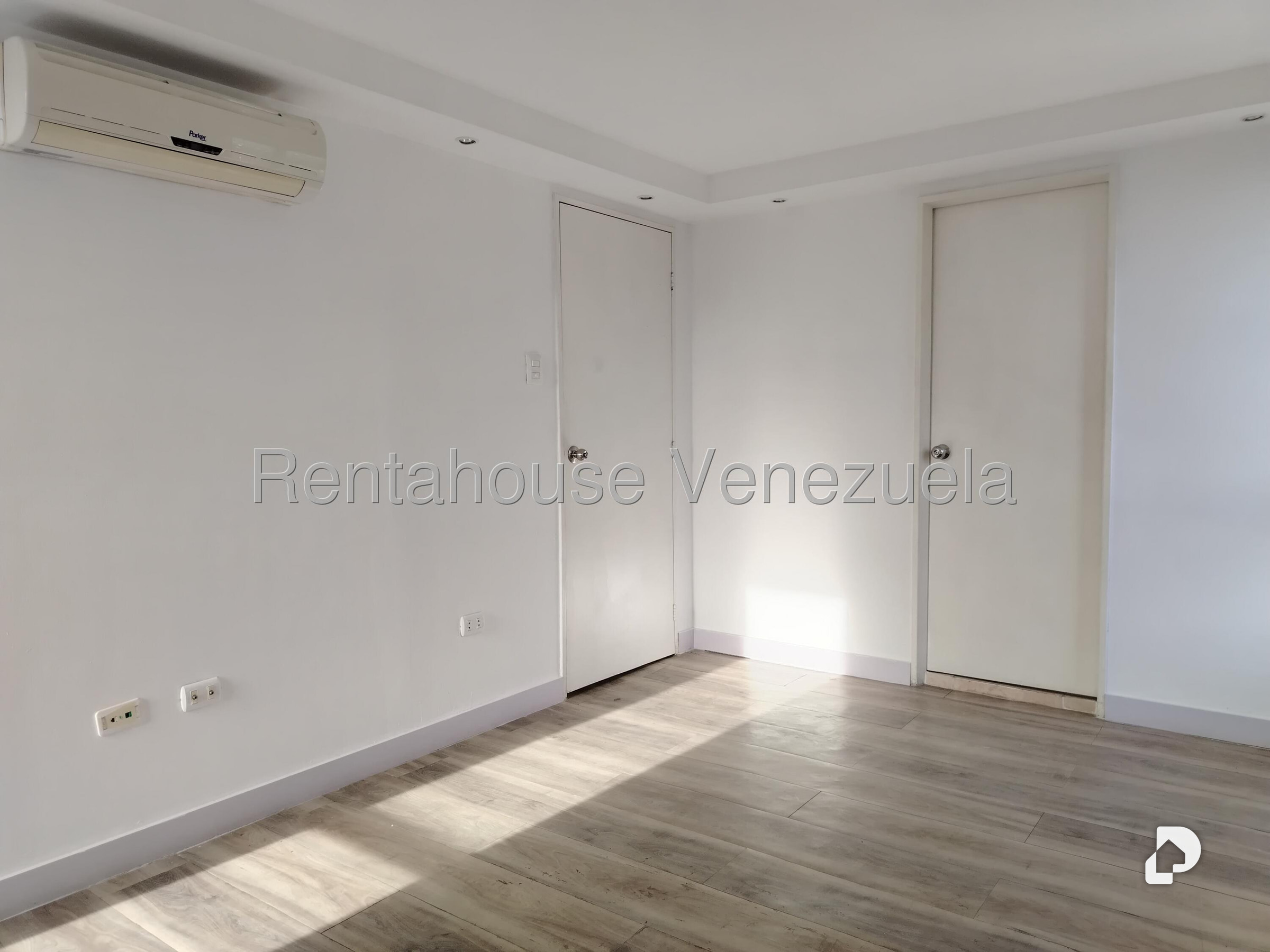 Local comercial en Altamira, Caracas – 4