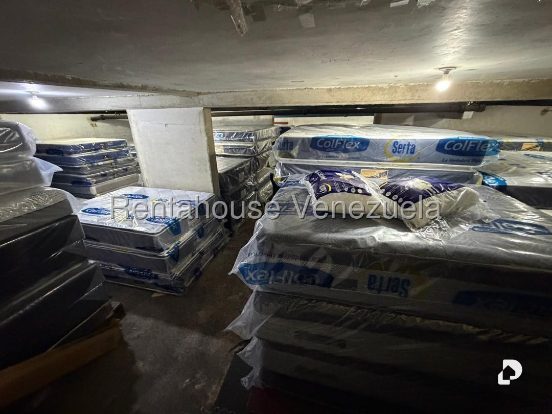 Local comercial en Sabana Grande, Caracas – 23