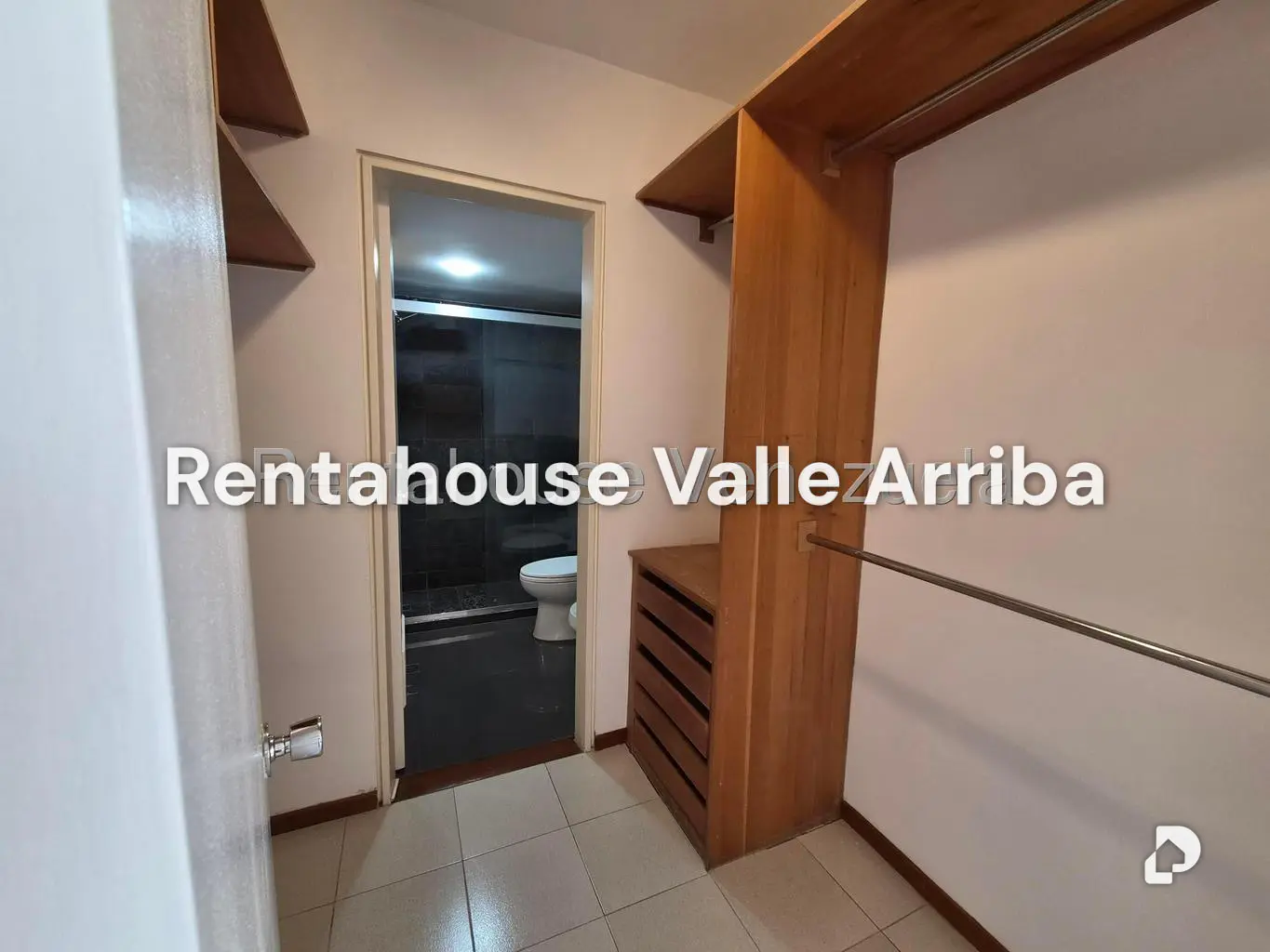 Apartamento en Manzanares, Caracas – 11