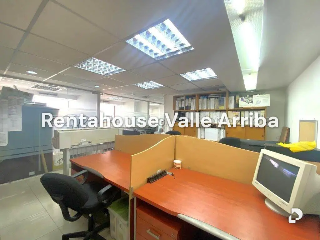 Oficina en Bello Monte, Caracas – 13