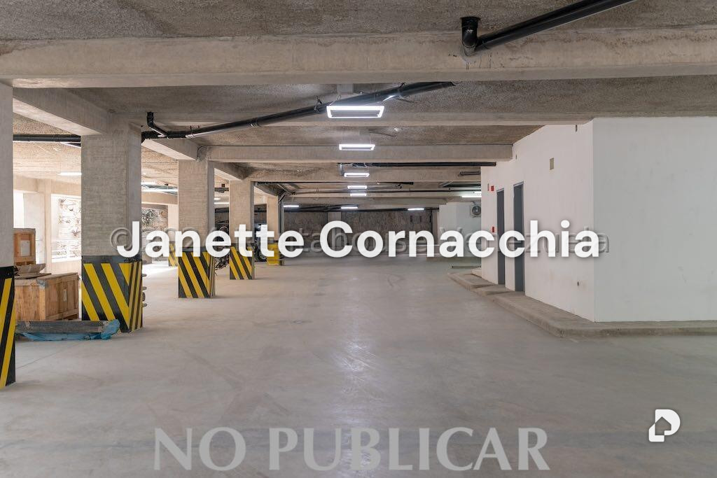 Apartamento en Altamira, Caracas – 16