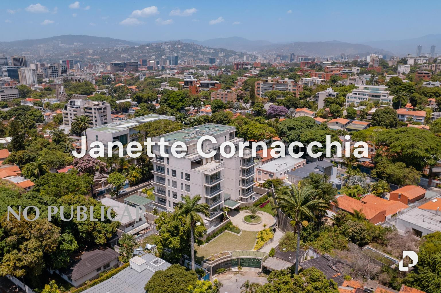 Apartamento en Altamira, Caracas – 24