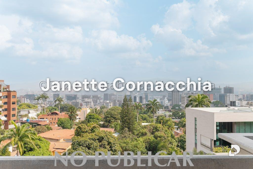 Apartamento en Altamira, Caracas – 3
