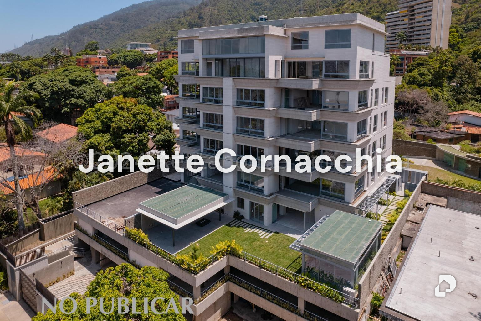 Apartamento en Altamira, Caracas – 22