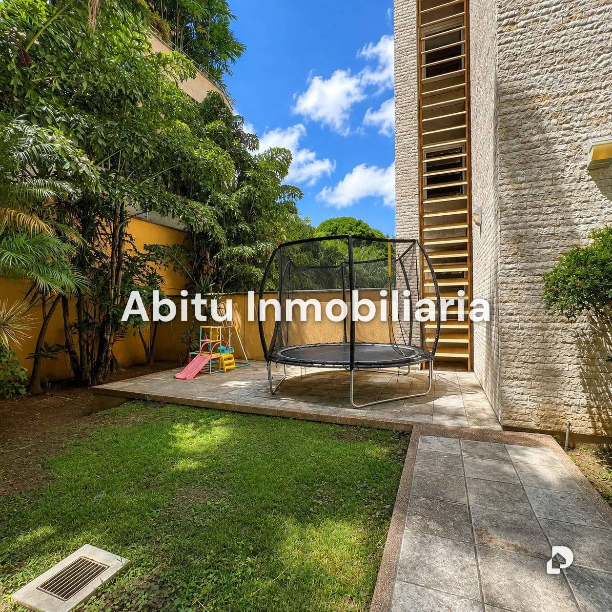 Apartamento en Lomas de Las Mercedes, Caracas – 36
