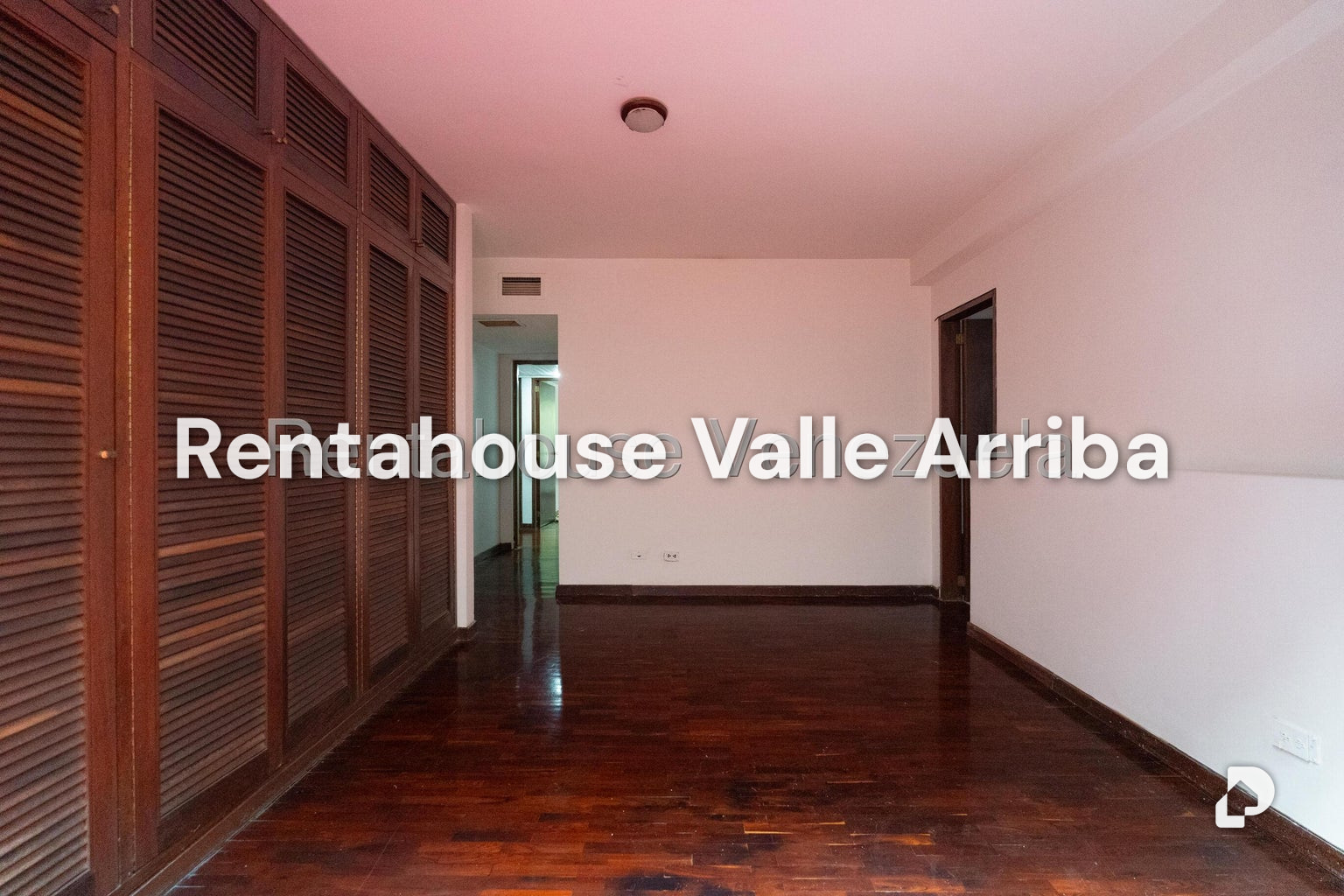 Apartamento en Lomas de Las Mercedes, Caracas – 30